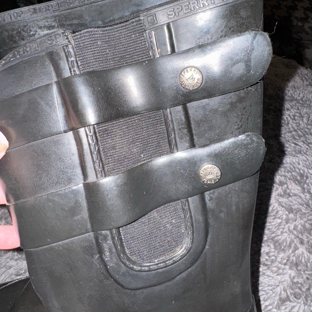 SPERRY Women’s Duck Float Black Rain Boots - Picture 5 of 13